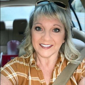 Meet your Posher, Susan